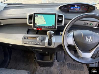 2013 Honda Freed - Thumbnail