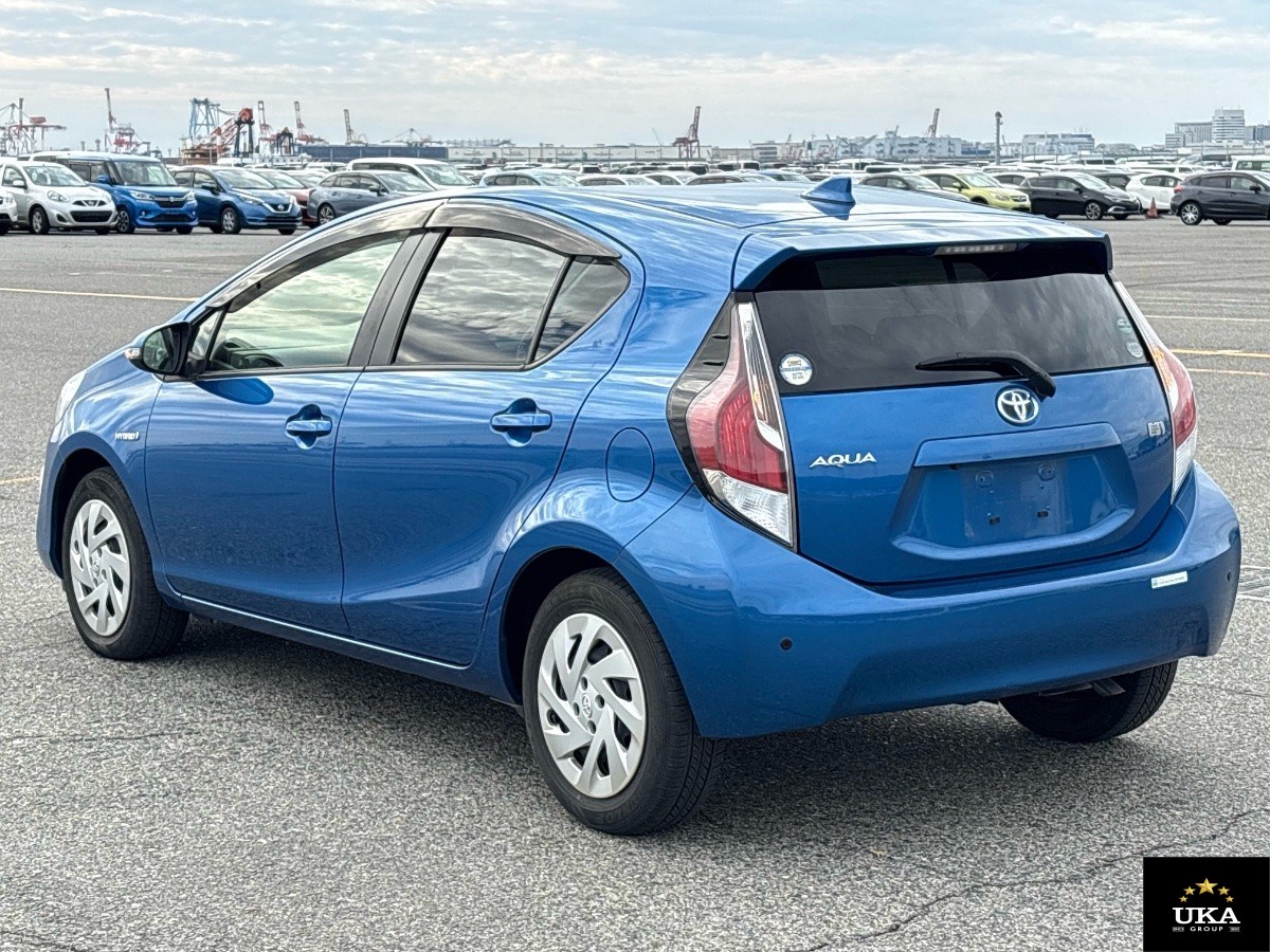 2016 Toyota Aqua