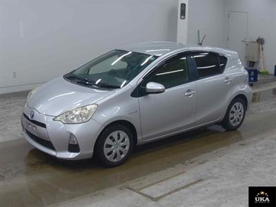 2014 Toyota Aqua - Thumbnail