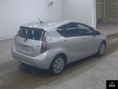 2014 Toyota Aqua - Thumbnail