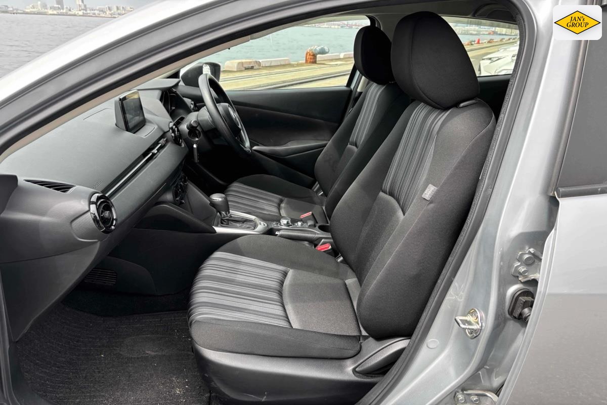 2020 Mazda Demio