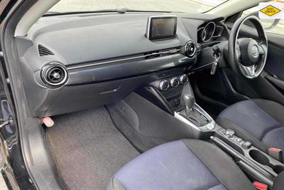 2016 Mazda Demio - Thumbnail
