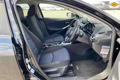 2016 Mazda Demio - Thumbnail