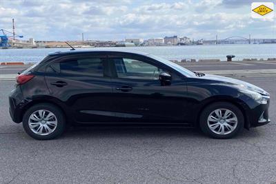 2016 Mazda Demio - Thumbnail