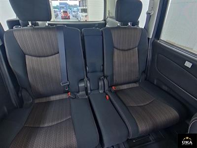2014 Nissan Serena - Thumbnail