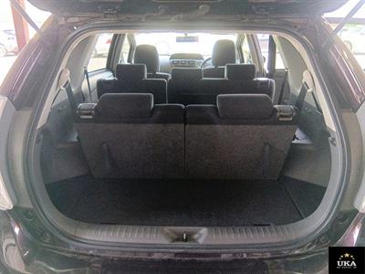 2014 Toyota Prius - Thumbnail