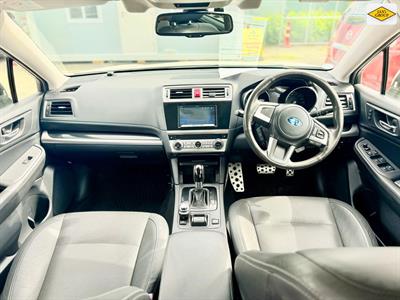 2017 Subaru Legacy - Thumbnail