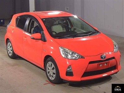 2014 Toyota Aqua - Thumbnail