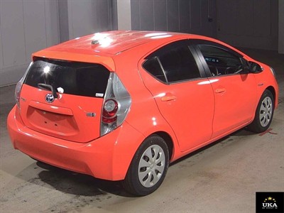 2014 Toyota Aqua - Thumbnail