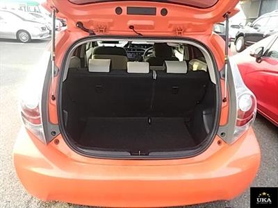 2014 Toyota Aqua - Thumbnail