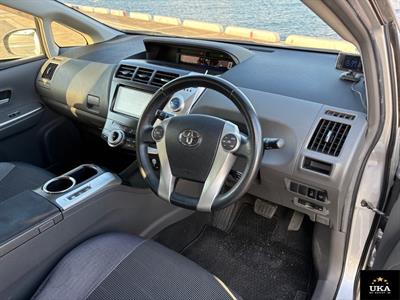 2013 Toyota Prius - Thumbnail