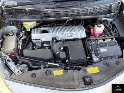 2013 Toyota Prius - Thumbnail