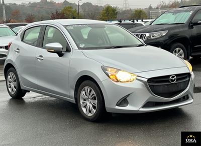 2017 Mazda Demio