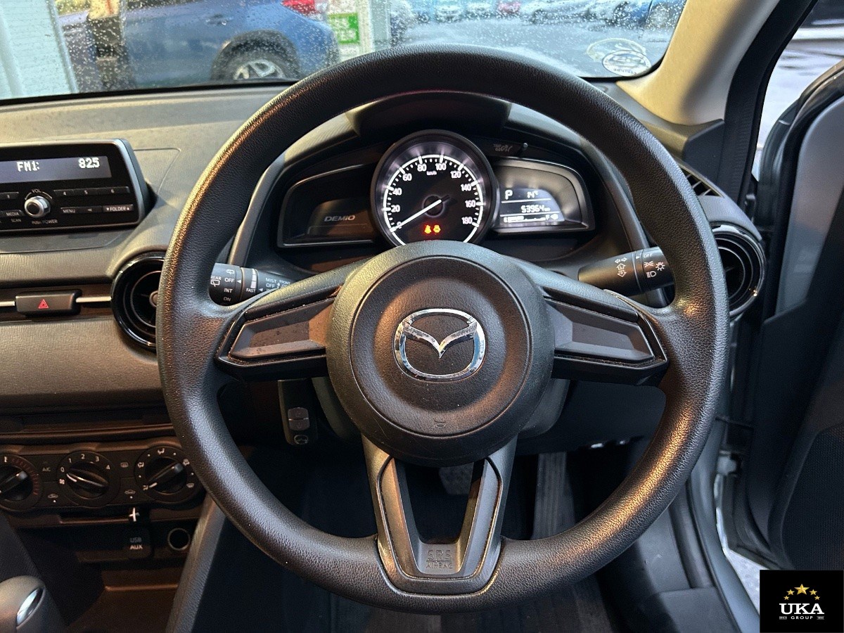 2017 Mazda Demio