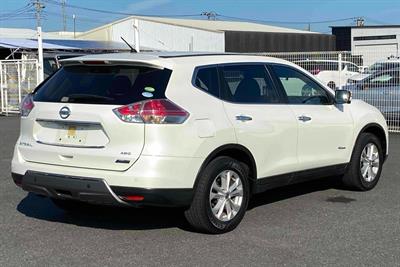 2016 Nissan X-Trail - Thumbnail