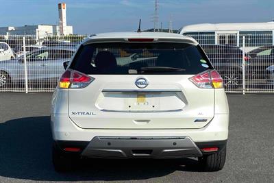 2016 Nissan X-Trail - Thumbnail