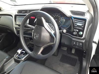 2015 Honda Grace - Thumbnail