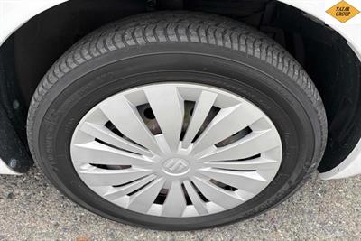 2013 Suzuki Swift - Thumbnail