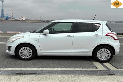 2013 Suzuki Swift - Thumbnail