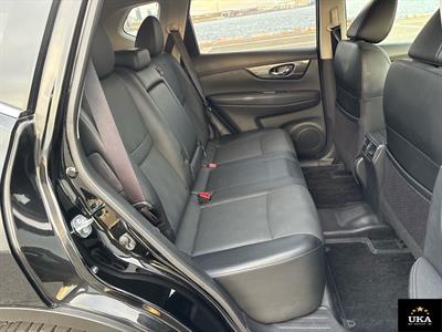 2017 Nissan X-Trail - Thumbnail