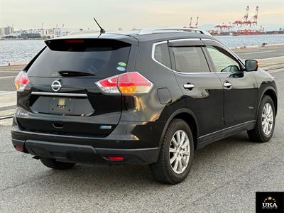 2017 Nissan X-Trail - Thumbnail