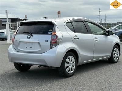 2014 Toyota Aqua - Thumbnail