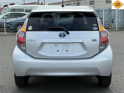 2014 Toyota Aqua - Thumbnail