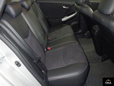 2013 Toyota Prius - Thumbnail