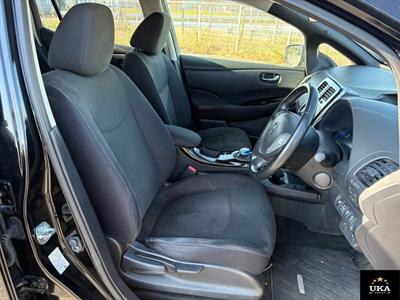 2016 Nissan Leaf - Thumbnail