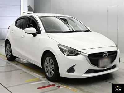 2015 Mazda Demio