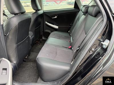 2014 Toyota Prius - Thumbnail