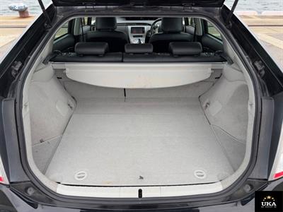 2014 Toyota Prius - Thumbnail