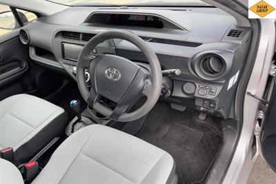 2018 Toyota Aqua - Thumbnail