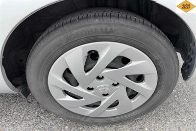 2018 Toyota Aqua - Thumbnail