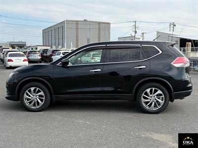 2017 Nissan X-Trail - Thumbnail