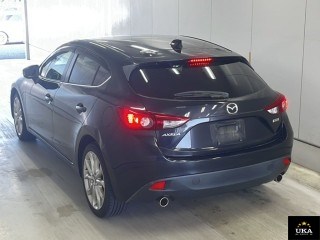 2014 Mazda Axela