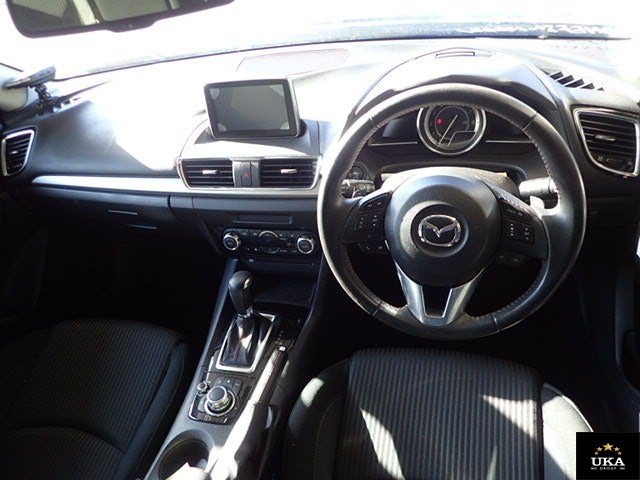 2014 Mazda Axela