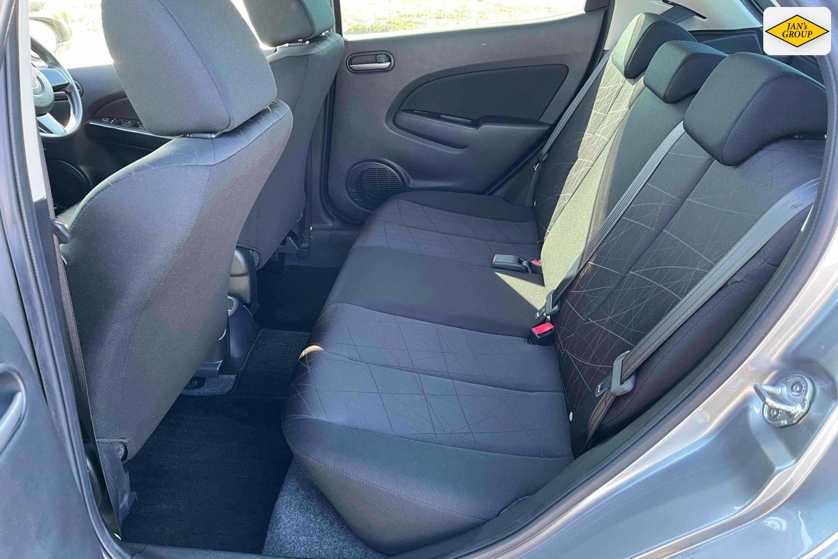 2014 Mazda Demio