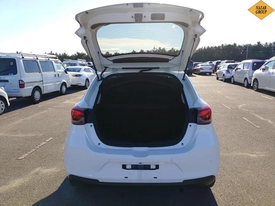 2020 Mazda 2