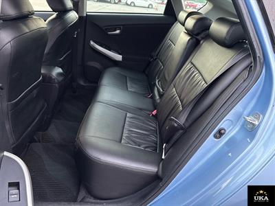 2012 Toyota Prius - Thumbnail