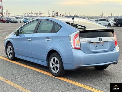 2012 Toyota Prius - Thumbnail