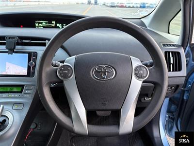 2012 Toyota Prius - Thumbnail