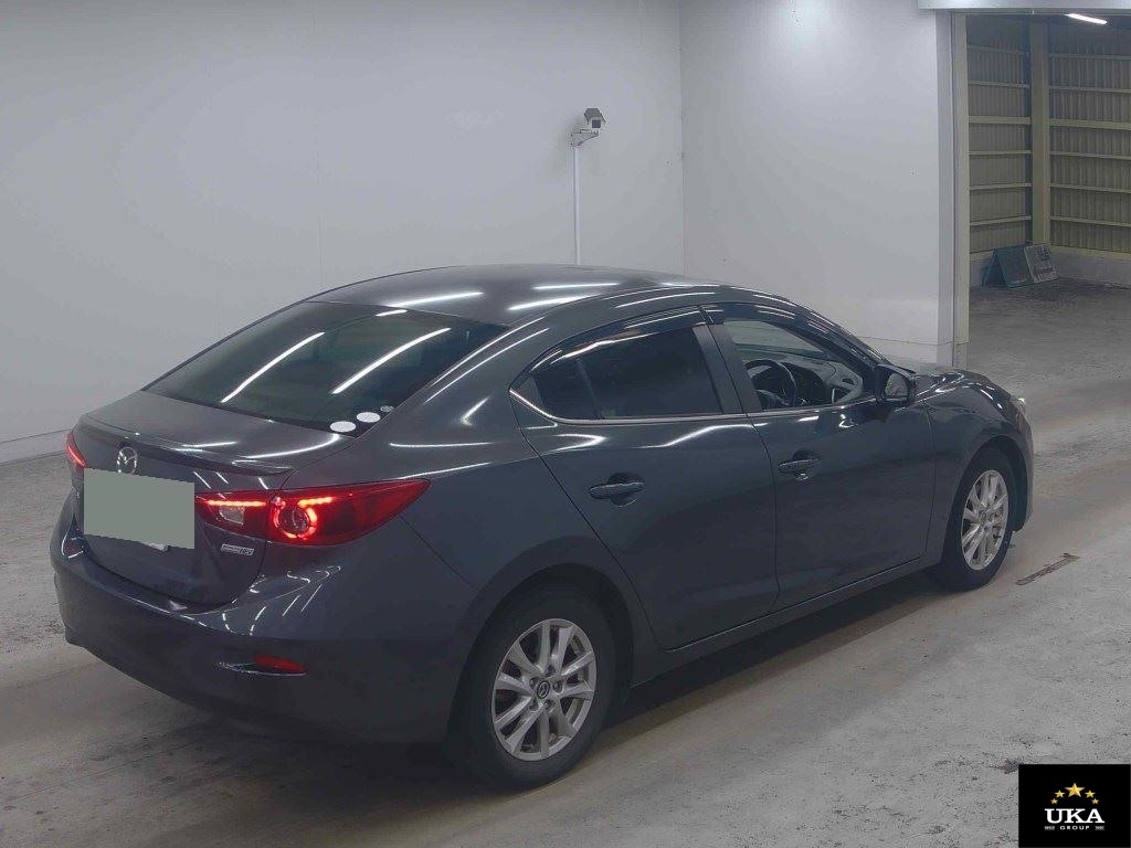 2014 Mazda Axela