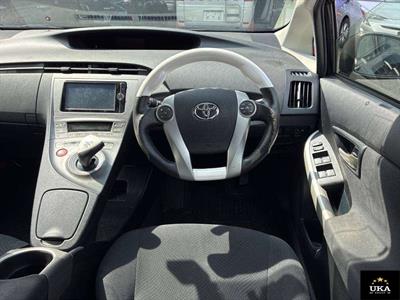 2012 Toyota Prius - Thumbnail