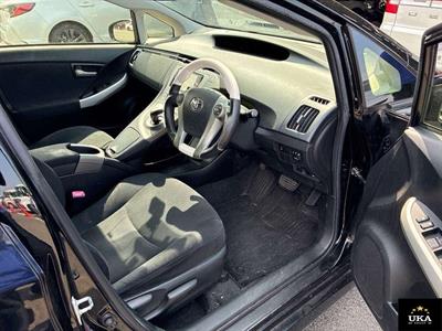 2012 Toyota Prius - Thumbnail