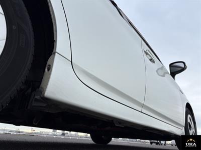 2015 Toyota Prius - Thumbnail