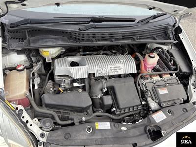 2015 Toyota Prius - Thumbnail