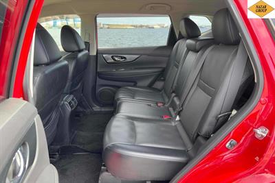 2015 Nissan X-Trail - Thumbnail