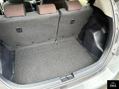 2012 Toyota Aqua - Thumbnail