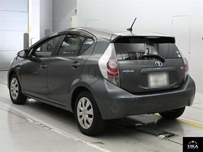 2012 Toyota Aqua - Thumbnail